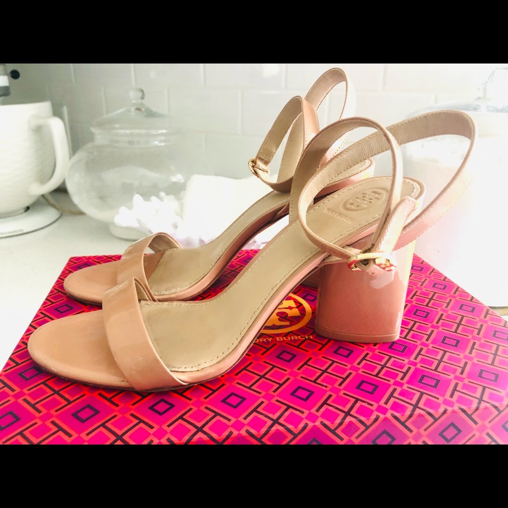 Tory Burch Patent Nude Elizabeth Heels Size 7